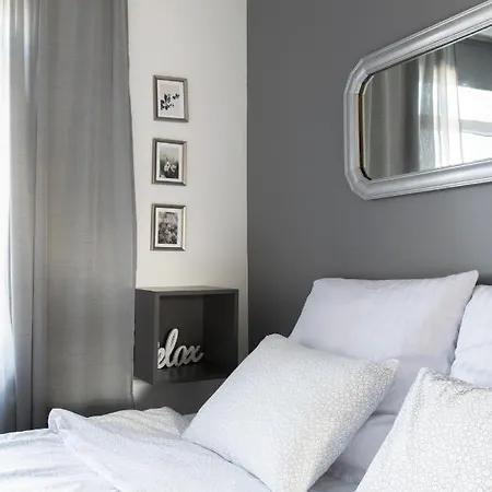 Apartament W Kamienicy غدانسك